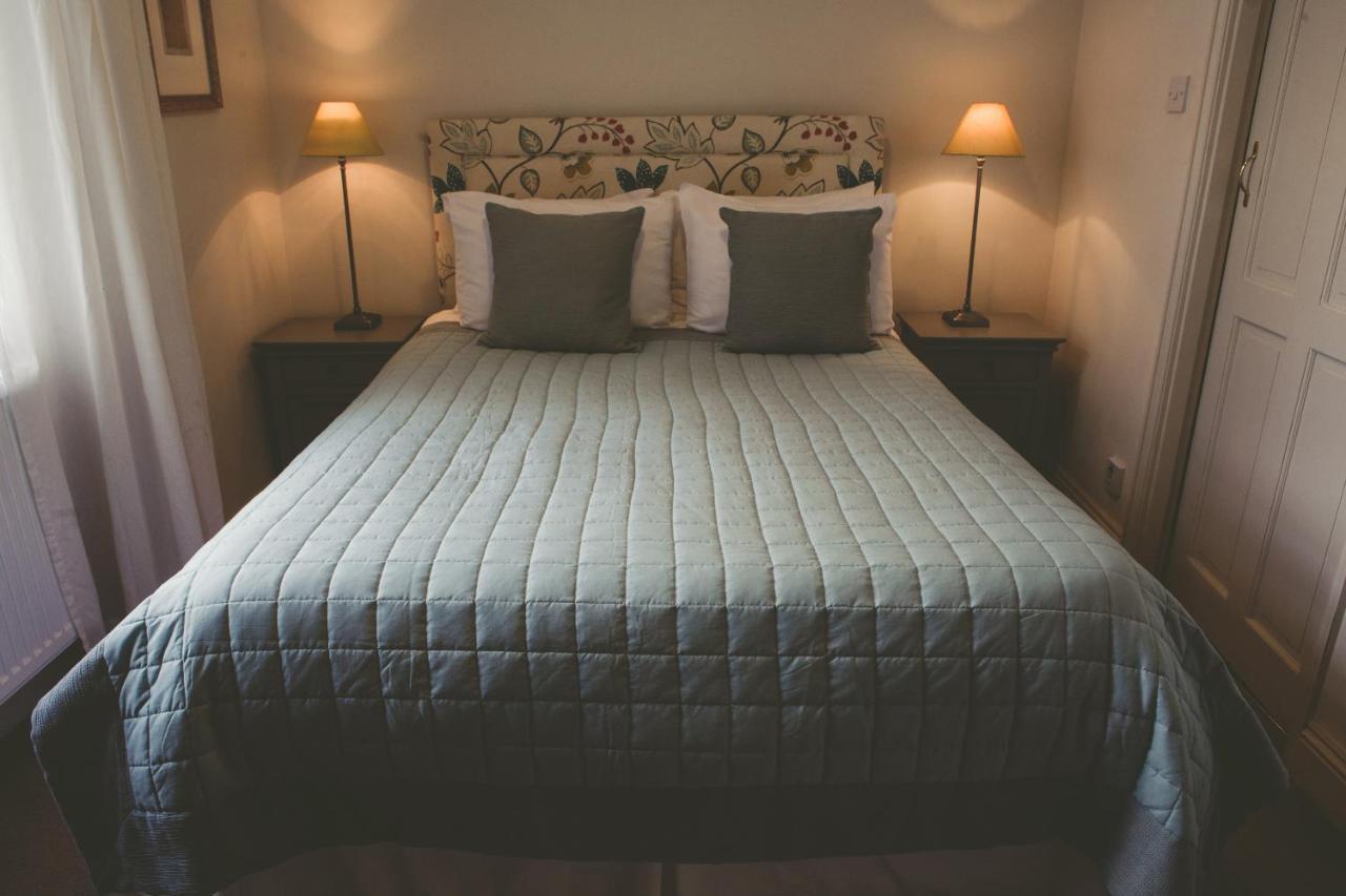 Hotel Blue Pigeons